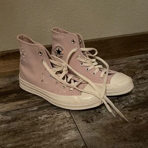 Converse Women's Light Pink High-Tops